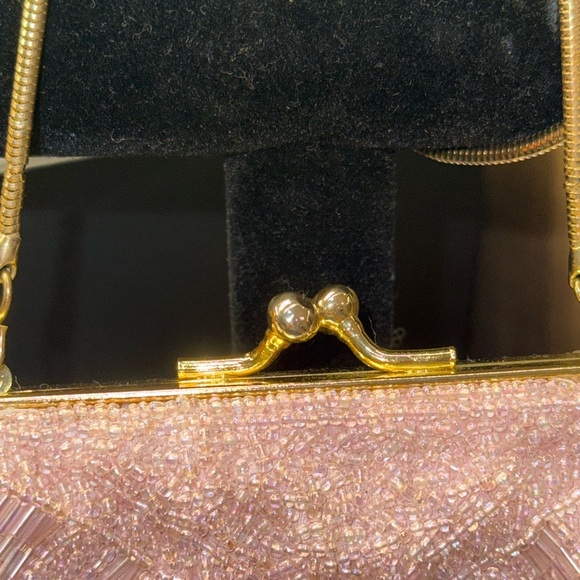 Pink beaded seashell evening bag clutch - Picture 3 of 8